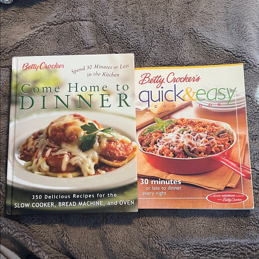 Betty Crocker Cookbooks (2)